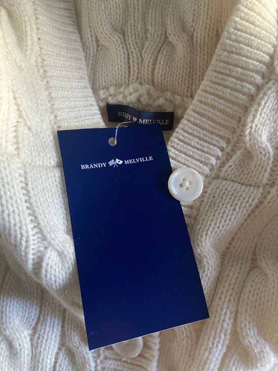 Brandy Melville Sweaters - Brandy Melville Cream Cable Knit Cardigan